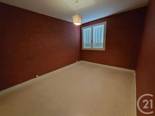 Appartement F3 à vendre - 3 pièces - 50 m2 - Domerat - 03 - AUVERGNE