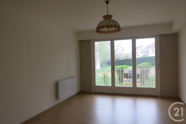 Appartement F3 à vendre - 3 pièces - 67,72 m2 - Montlucon - 03 - AUVERGNE