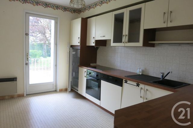 Appartement F3 à vendre - 3 pièces - 67,72 m2 - Montlucon - 03 - AUVERGNE