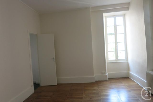 Appartement F2 à louer - 2 pièces - 50 m2 - Montlucon - 03 - AUVERGNE