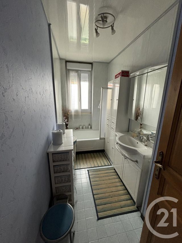 Maison à vendre - 7 pièces - 128 m2 - Montlucon - 03 - AUVERGNE