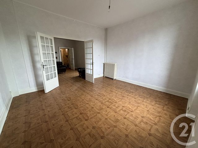 Maison à vendre - 6 pièces - 122 m2 - Montlucon - 03 - AUVERGNE