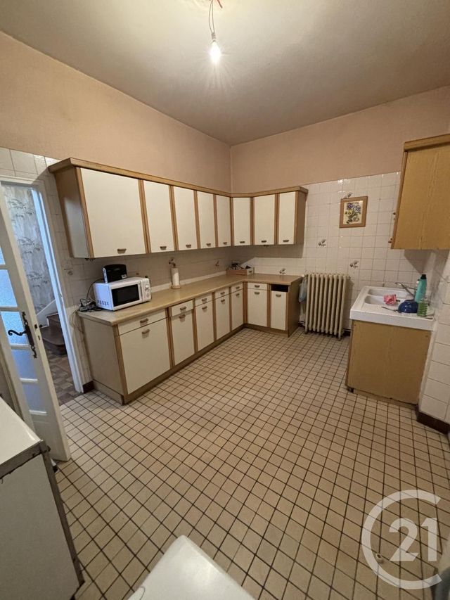 Maison à vendre - 6 pièces - 122 m2 - Montlucon - 03 - AUVERGNE