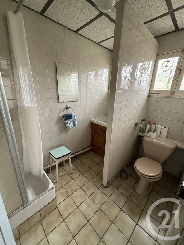 Maison à vendre - 6 pièces - 122 m2 - Montlucon - 03 - AUVERGNE