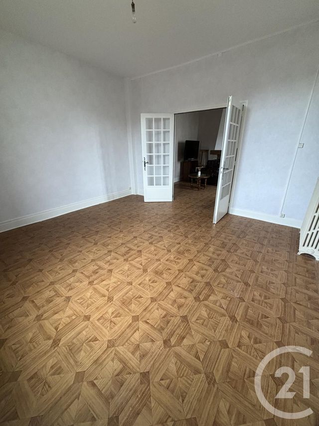 Maison à vendre - 6 pièces - 122 m2 - Montlucon - 03 - AUVERGNE