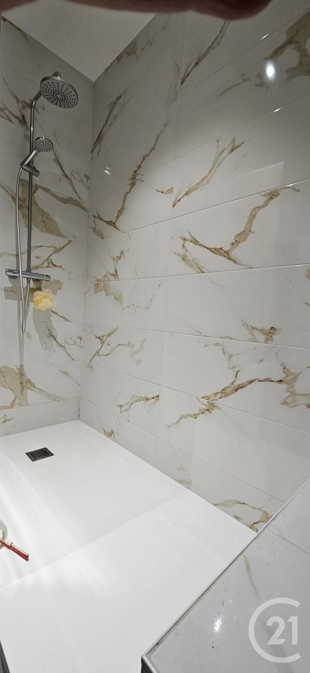 Maison à vendre - 3 pièces - 68,20 m2 - Neris Les Bains - 03 - AUVERGNE