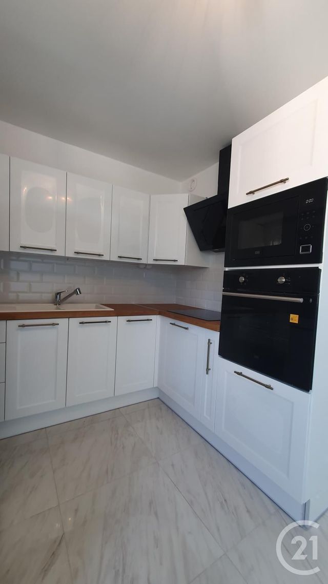 Appartement F3 &agrave; vendre - 4 pi&egrave;ces - 78 m2 - Montlucon - 03 - AUVERGNE