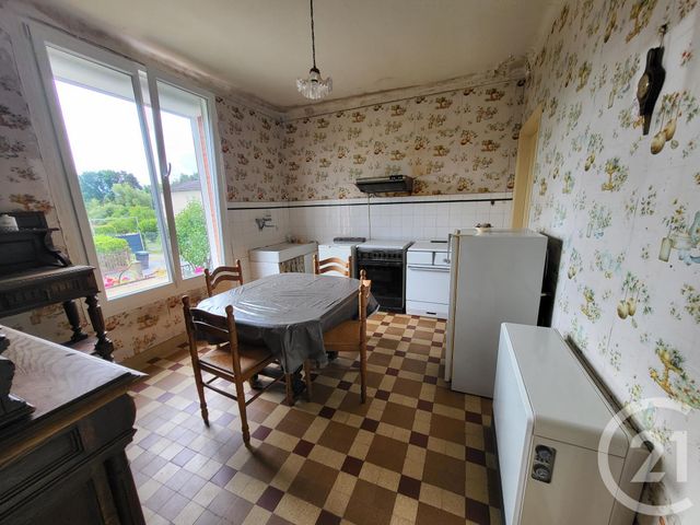 Maison à vendre - 3 pièces - 71 m2 - Domerat - 03 - AUVERGNE