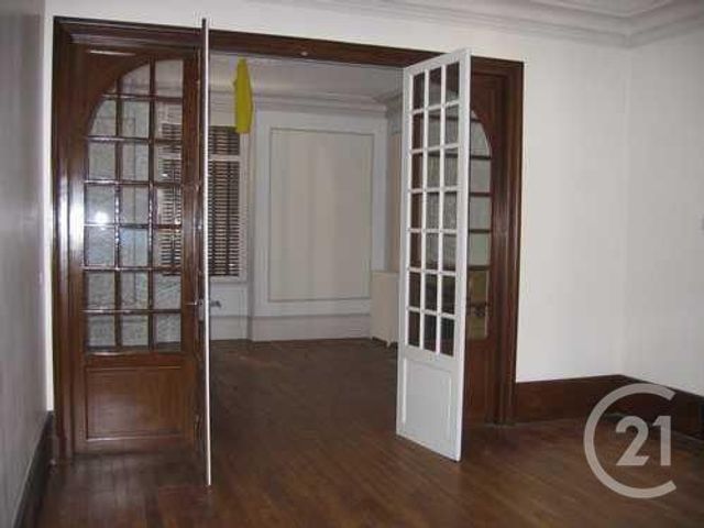 Appartement Autre à louer - 4 pièces - 150 m2 - Montlucon - 03 - AUVERGNE