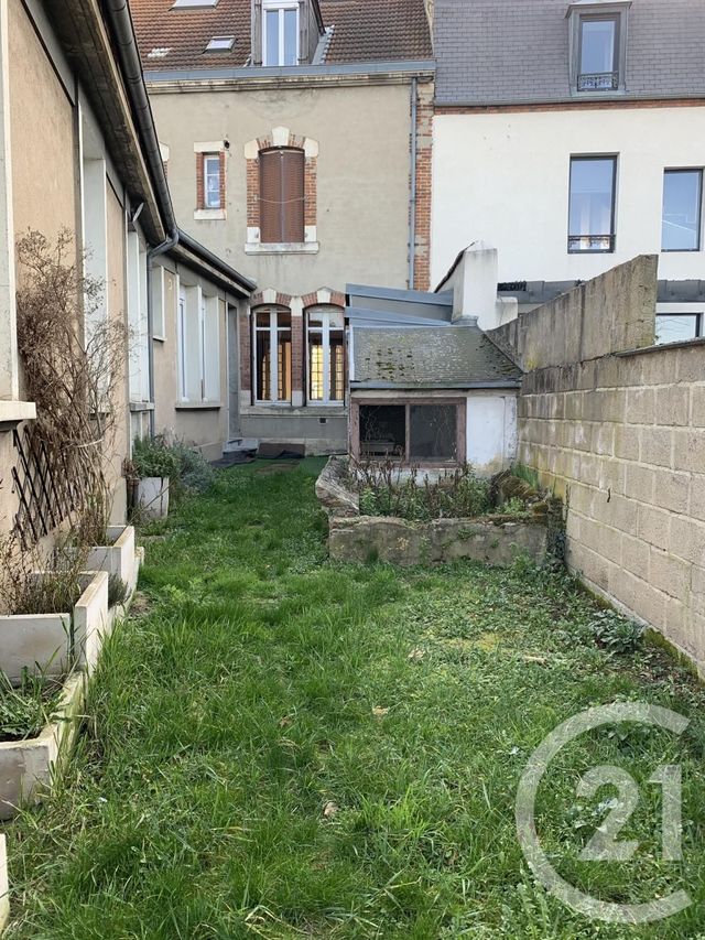 Appartement Autre à louer - 4 pièces - 150 m2 - Montlucon - 03 - AUVERGNE