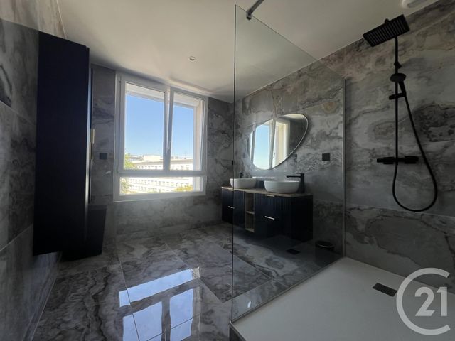 Appartement F5 à vendre - 7 pièces - 169 m2 - Montlucon - 03 - AUVERGNE