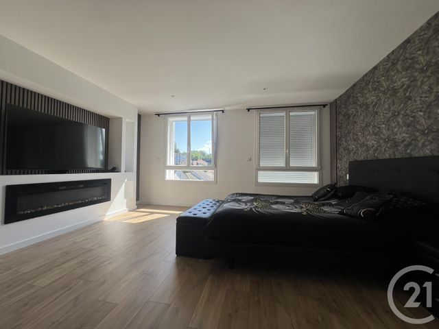 Appartement F5 à vendre - 7 pièces - 169 m2 - Montlucon - 03 - AUVERGNE