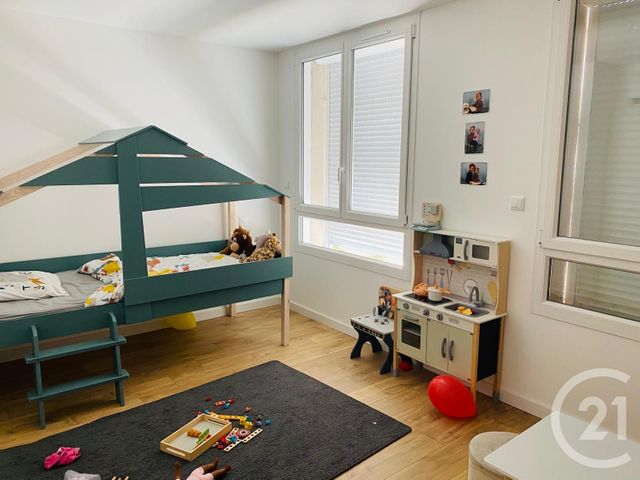 Appartement F5 &agrave; vendre - 7 pi&egrave;ces - 169 m2 - Montlucon - 03 - AUVERGNE