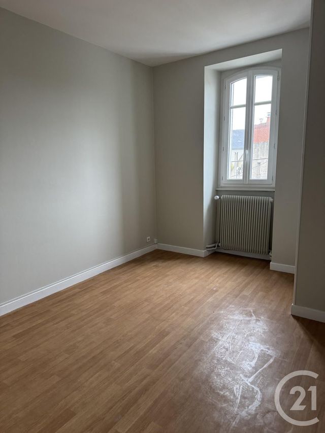 Appartement F3 à louer - 3 pièces - 57,30 m2 - Montlucon - 03 - AUVERGNE