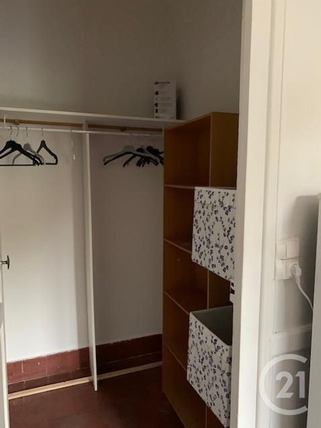 Appartement F1 à louer - 1 pièce - 29,90 m2 - Montlucon - 03 - AUVERGNE