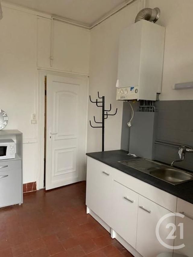 Appartement F1 à louer - 1 pièce - 29,90 m2 - Montlucon - 03 - AUVERGNE