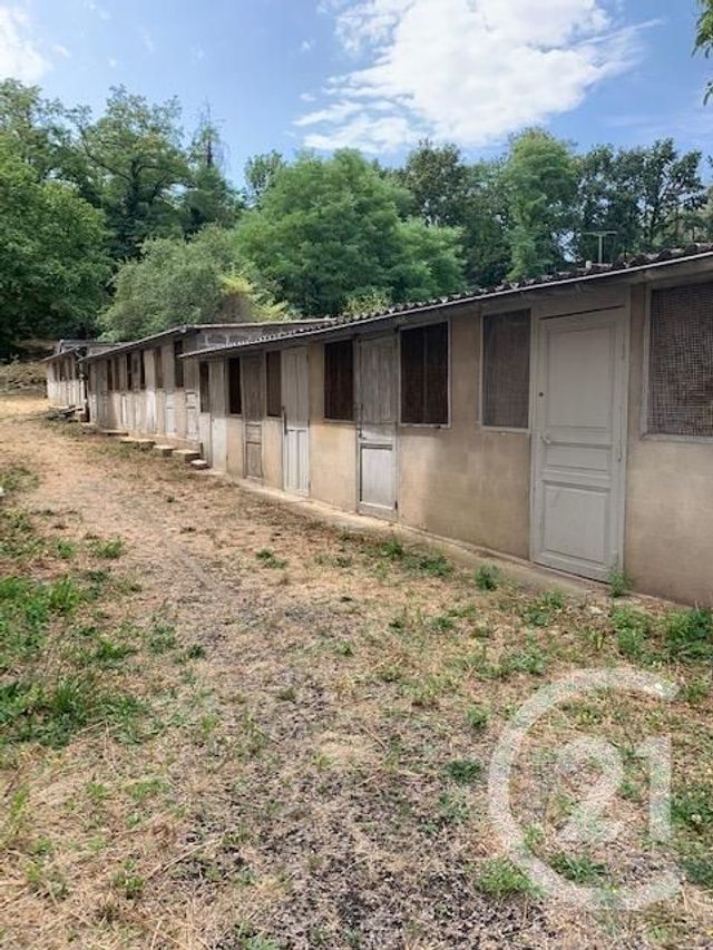 Appartement F1 à louer - 1 pièce - 29,90 m2 - Montlucon - 03 - AUVERGNE