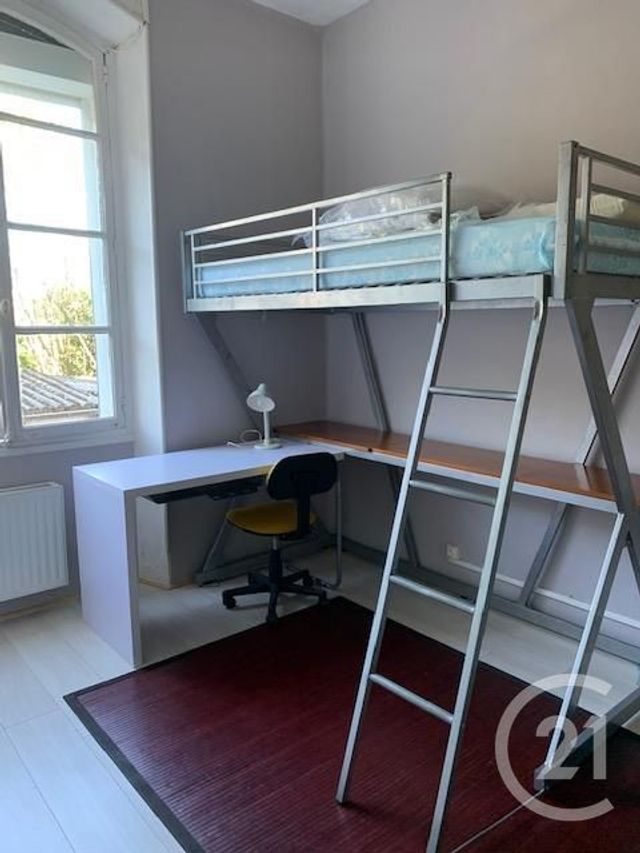 Appartement F1 à louer - 1 pièce - 29,90 m2 - Montlucon - 03 - AUVERGNE