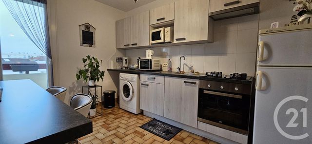 Appartement F3 &agrave; vendre - 2 pi&egrave;ces - 52,64 m2 - Montlucon - 03 - AUVERGNE