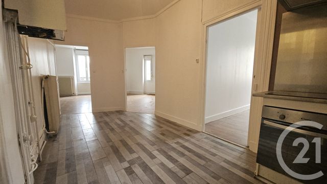 Appartement F3 &agrave; louer - 3 pi&egrave;ces - 60,92 m2 - Montlucon - 03 - AUVERGNE