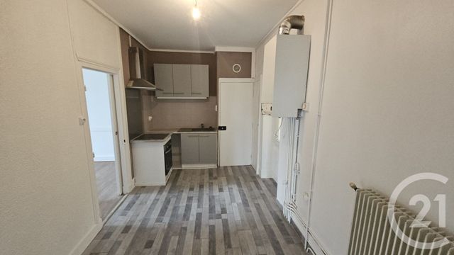 Appartement F3 &agrave; louer - 3 pi&egrave;ces - 60,92 m2 - Montlucon - 03 - AUVERGNE