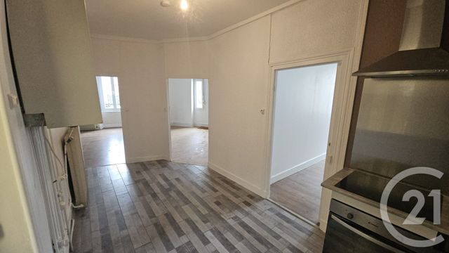 Appartement F3 &agrave; louer - 3 pi&egrave;ces - 60,92 m2 - Montlucon - 03 - AUVERGNE