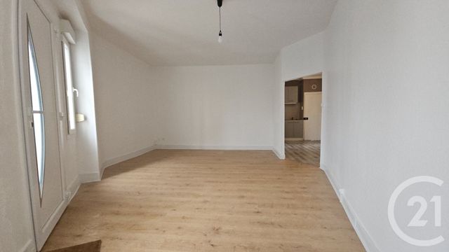 Appartement F3 &agrave; louer - 3 pi&egrave;ces - 60,92 m2 - Montlucon - 03 - AUVERGNE