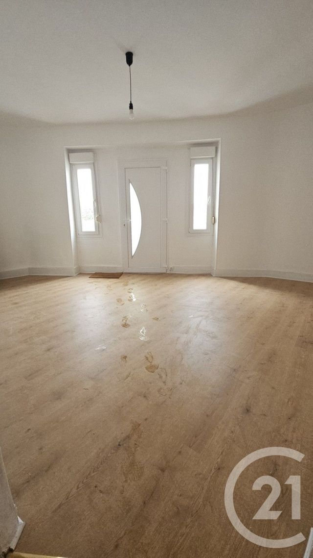 Appartement F3 &agrave; louer - 3 pi&egrave;ces - 60,92 m2 - Montlucon - 03 - AUVERGNE