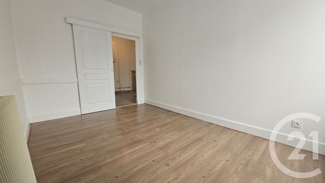 Appartement F3 &agrave; louer - 3 pi&egrave;ces - 60,92 m2 - Montlucon - 03 - AUVERGNE