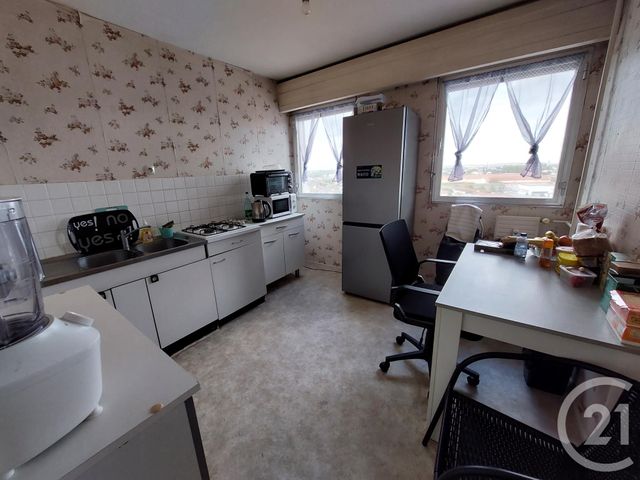 Appartement F2 à vendre - 2 pièces - 57,65 m2 - Montlucon - 03 - AUVERGNE