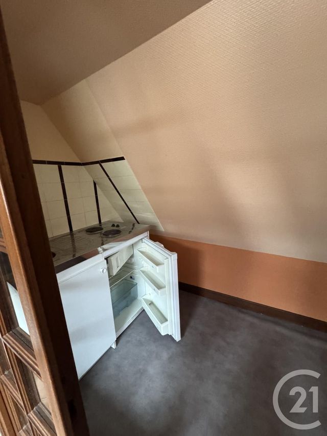 Appartement F3 à louer - 3 pièces - 72 m2 - Montlucon - 03 - AUVERGNE