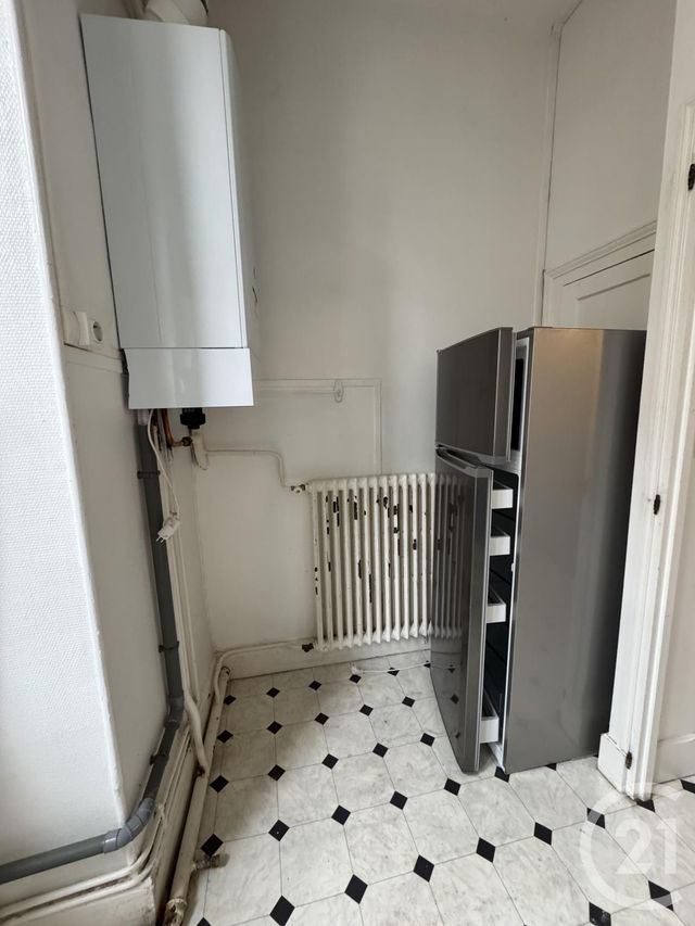 Appartement F3 à louer - 3 pièces - 72 m2 - Montlucon - 03 - AUVERGNE
