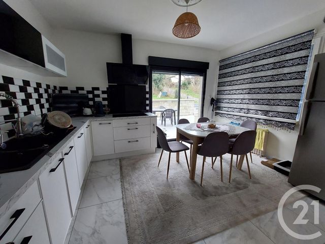 Maison à vendre - 5 pièces - 138 m2 - Montlucon - 03 - AUVERGNE