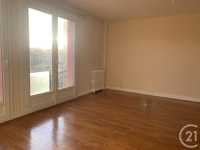 Appartement F3 &agrave; vendre - 3 pi&egrave;ces - 70,11 m2 - Montlucon - 03 - AUVERGNE