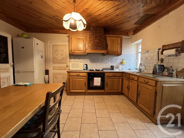 Maison à vendre - 6 pièces - 147 m2 - Estivareilles - 03 - AUVERGNE