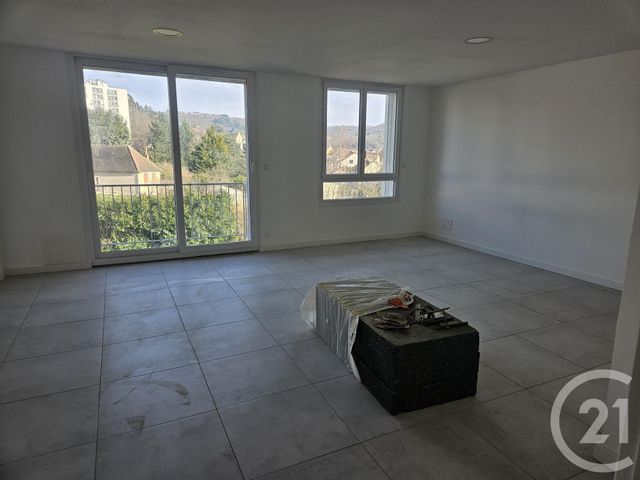 Appartement F3 &agrave; vendre - 3 pi&egrave;ces - 77,24 m2 - Montlucon - 03 - AUVERGNE