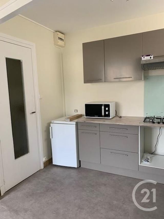 Appartement F3 à louer - 3 pièces - 60 m2 - Montlucon - 03 - AUVERGNE