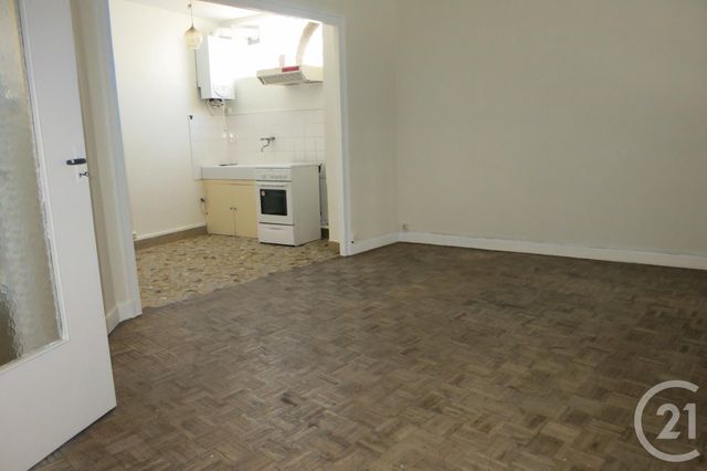 Appartement F3 à louer - 3 pièces - 60 m2 - Montlucon - 03 - AUVERGNE