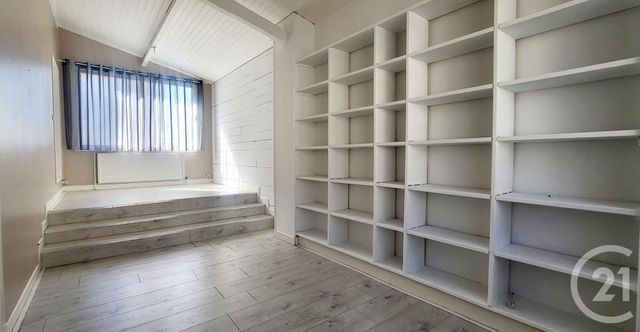 Maison à vendre - 5 pièces - 160 m2 - Montlucon - 03 - AUVERGNE