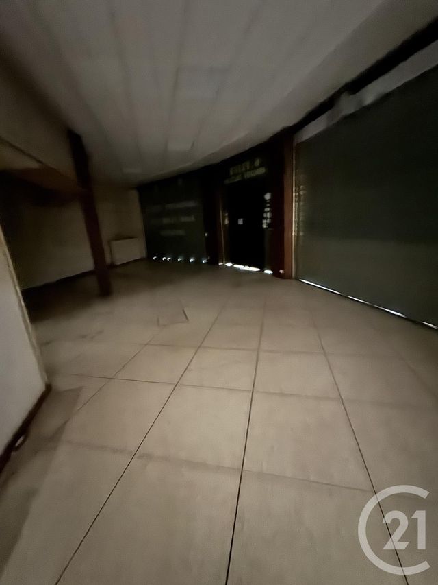 Appartement Local à louer - 3 pièces - 92,37 m2 - Montlucon - 03 - AUVERGNE