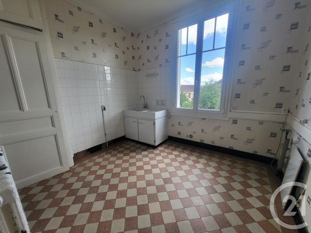 Maison à vendre - 4 pièces - 98 m2 - Montlucon - 03 - AUVERGNE