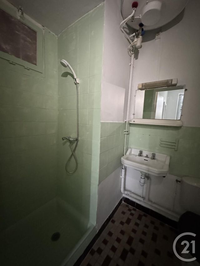 Appartement F1 à louer - 1 pièce - 28,81 m2 - Montlucon - 03 - AUVERGNE