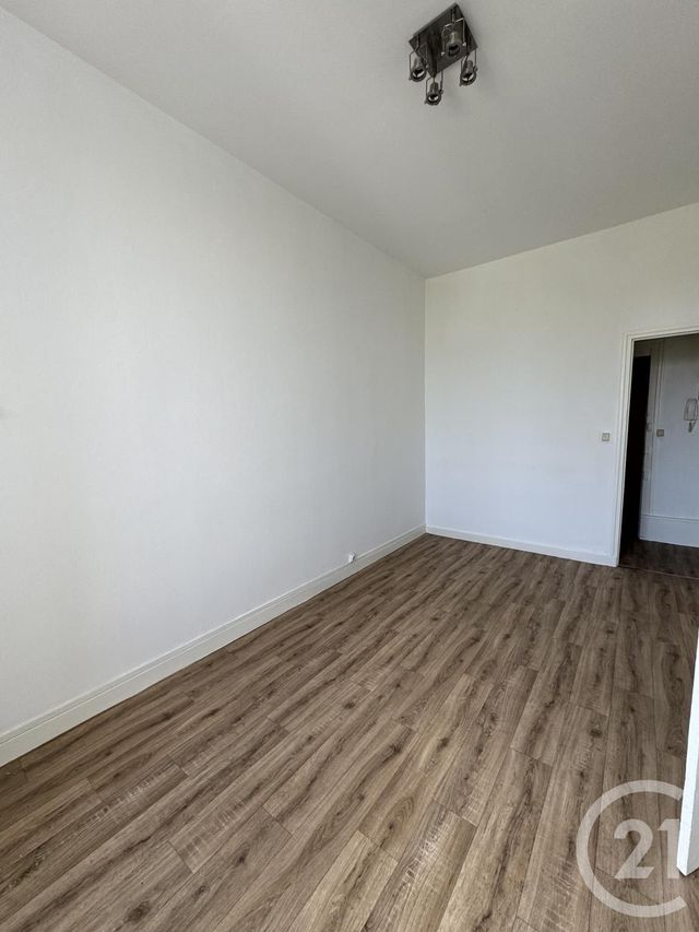 Appartement F1 à louer - 1 pièce - 28,81 m2 - Montlucon - 03 - AUVERGNE