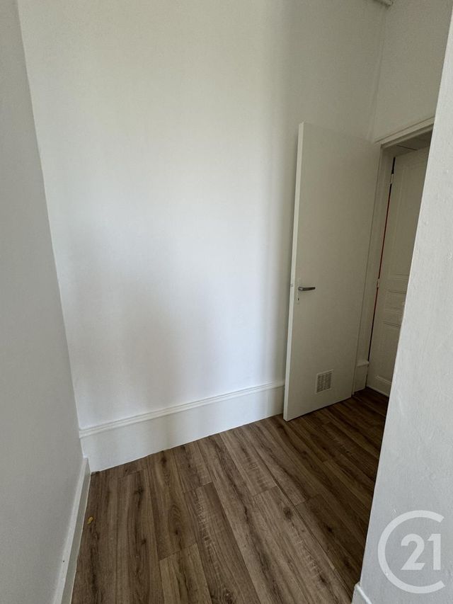 Appartement F1 à louer - 1 pièce - 28,81 m2 - Montlucon - 03 - AUVERGNE