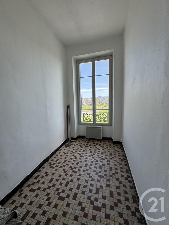 Appartement F1 à louer - 1 pièce - 28,81 m2 - Montlucon - 03 - AUVERGNE
