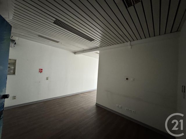 Local commercial à louer - 42.3 m2 - 03 - Allier