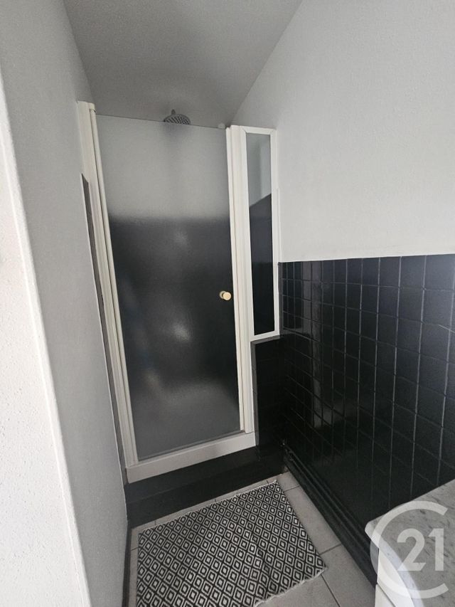 Appartement F3 à louer - 3 pièces - 55,07 m2 - Montlucon - 03 - AUVERGNE