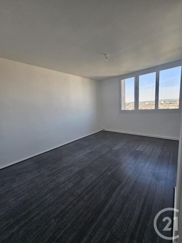 Appartement F3 à louer - 3 pièces - 55,07 m2 - Montlucon - 03 - AUVERGNE