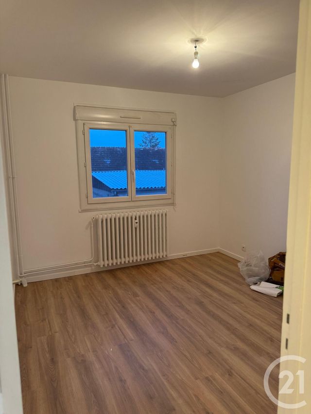 Appartement F4 à vendre - 4 pièces - 66,62 m2 - Montlucon - 03 - AUVERGNE