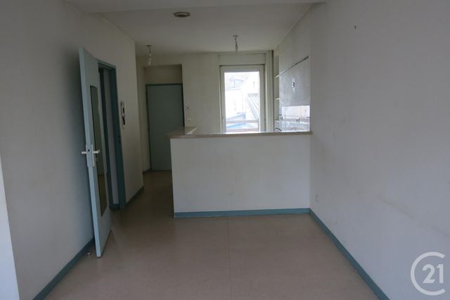 Appartement F2 à louer - 2 pièces - 44,26 m2 - Montlucon - 03 - AUVERGNE